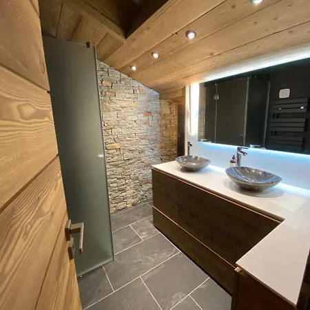 아파트 Penthouse De Luxe Avec Vue Panoramique Au Coeur De 넨다즈